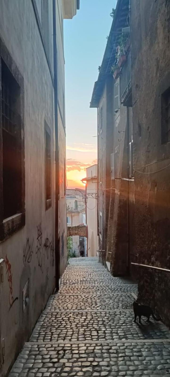Romantic Stay In Tivoli Exterior photo